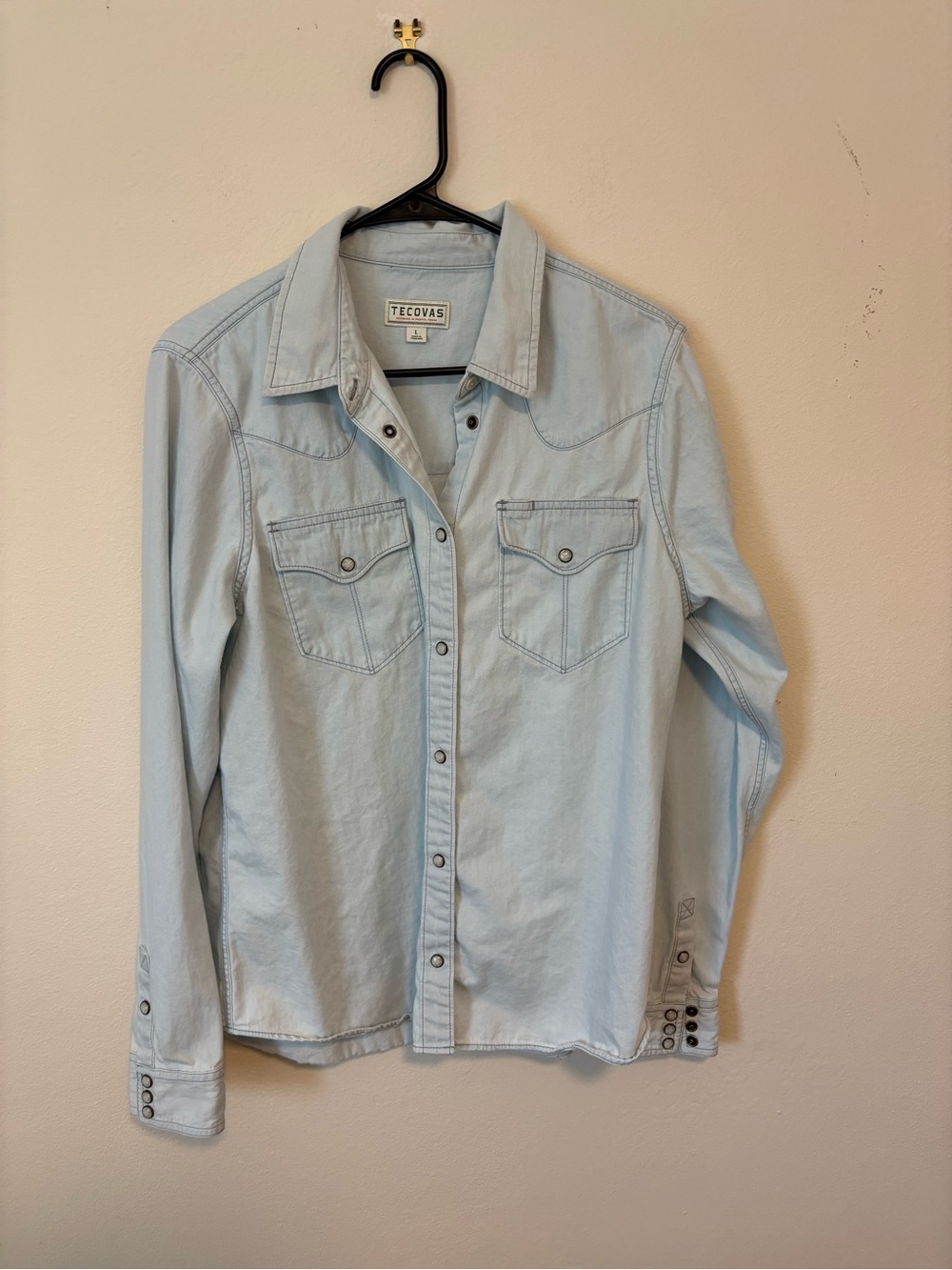 Tecovas Denim Pearl Snap Top in Light Wash